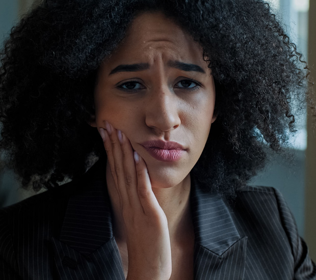 Newport Beach Cracked and Broken Teeth